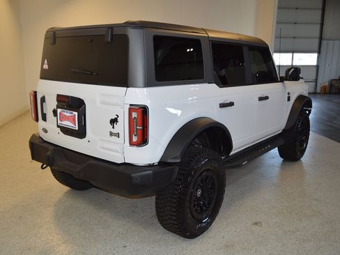 Used 2022 Ford Bronco Wildtrak AWD/4WD image 3
