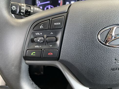 Used 2017 Hyundai Tucson Limited w/ Limited Ultimate Package 03 AWD/4WD image 6