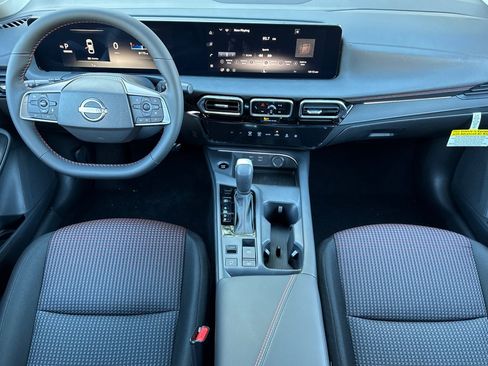 New 2026 Nissan Sentra SR w/ Floor Mat Package image 10