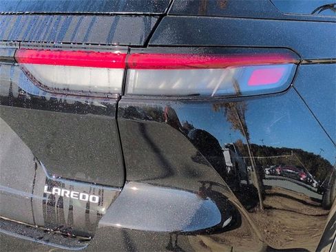 New 2025 Jeep Grand Cherokee Laredo X image 12