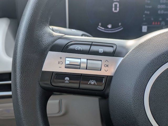 Used 2025 Hyundai Tucson SEL FWD image 26