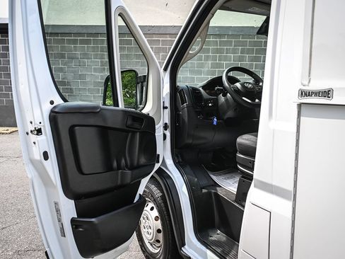 Used 2022 RAM ProMaster 3500 w/ Convenience Group FWD image 9