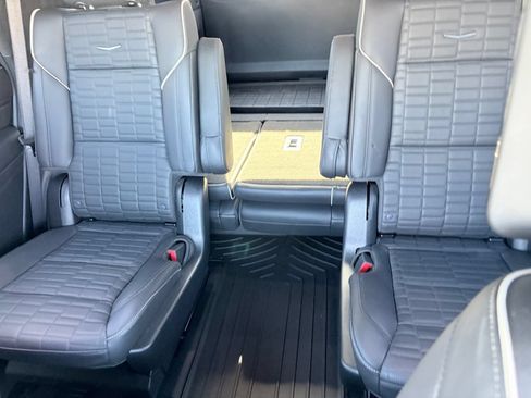 Used 2024 Cadillac Escalade V w/ LPO, ONYX Package AWD/4WD image 12