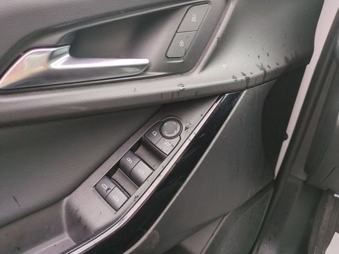 Used 2025 Chevrolet Equinox LT FWD image 19