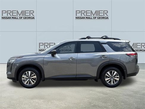 New 2026 Nissan Pathfinder SL FWD image 22