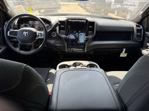 New 2026 RAM 2500 Tradesman AWD/4WD image 18