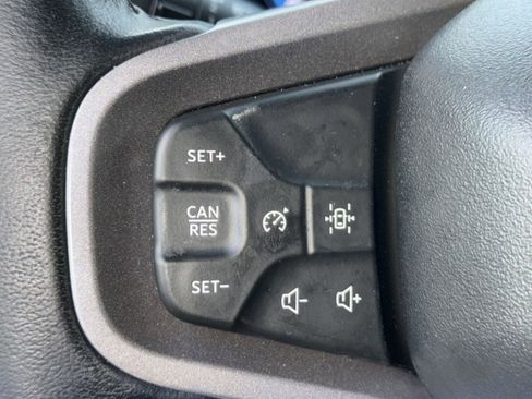 Used 2024 Ford Bronco Everglades image 20