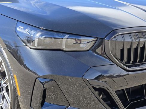 Certified 2026 BMW 550e xDrive 550e xDrive image 9