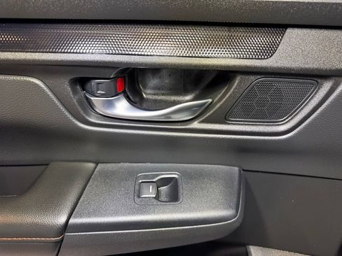 Used 2025 Honda CR-V Sport-L image 41