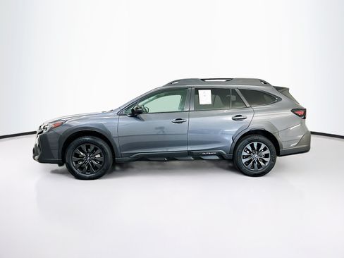 Used 2024 Subaru Outback Onyx Edition AWD/4WD image 4