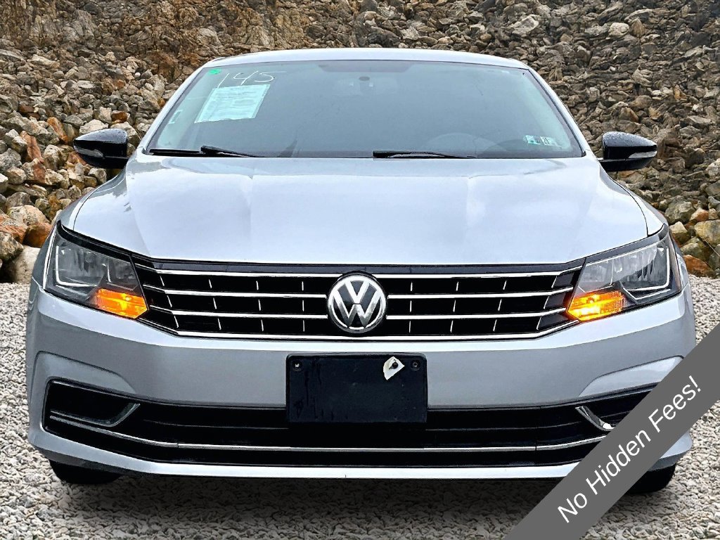 Used 2017 Volkswagen Passat 1.8T S FWD image 3
