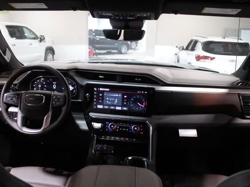 New 2026 GMC Sierra 1500 Denali AWD/4WD image 3