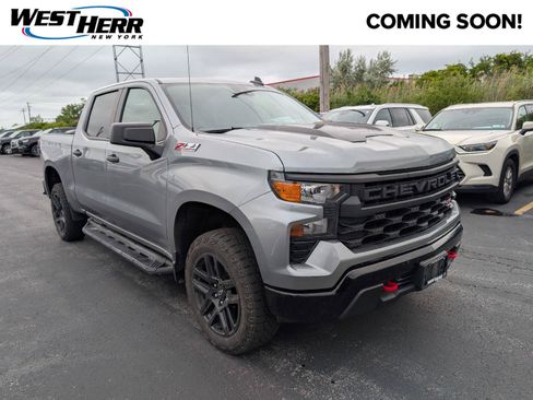 Used 2023 Chevrolet Silverado 1500 Custom Trail Boss AWD/4WD image 1