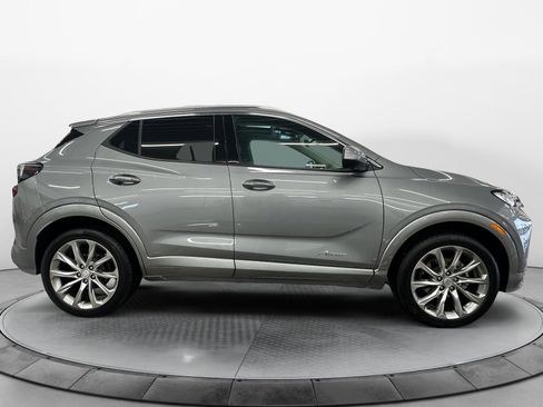 Used 2024 Buick Encore GX Avenir image 2