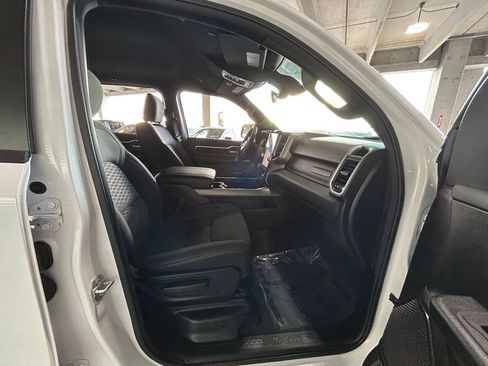 Used 2025 RAM 1500 Big Horn image 31