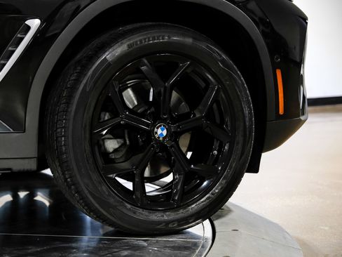 Used 2024 BMW X4 xDrive30i image 60