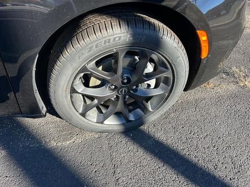 New 2026 Chrysler Pacifica Select image 33