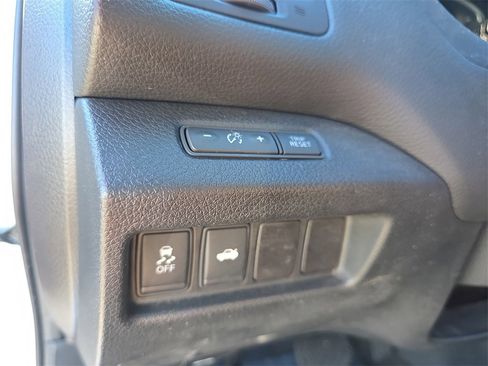 Used 2015 Nissan Altima 2.5 S w/ Power Driver Seat Package image 30