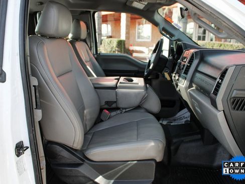 Used 2018 Ford F350 XL image 32