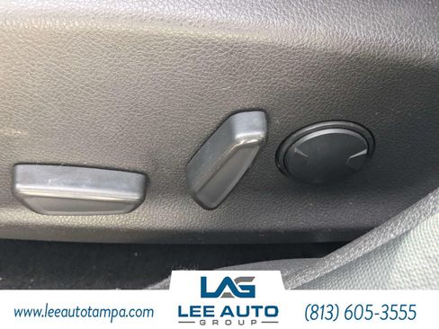 Used 2018 Ford Focus Titanium FWD image 18