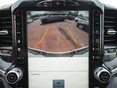 Used 2025 RAM 1500 Laramie w/ Sport Appearance Package AWD/4WD image 27