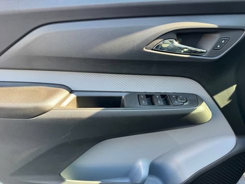 New 2027 Chevrolet Bolt LT w/ Comfort Package FWD image 15
