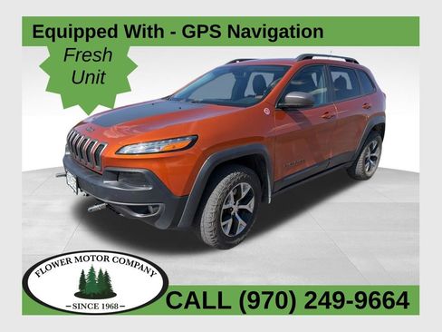 Used 2015 Jeep Cherokee Trailhawk w/ Leather Interior Group image 1