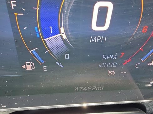 Used 2025 Chevrolet Traverse LT FWD image 13