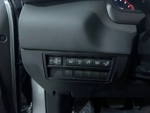 Used 2023 Toyota Tundra Limited AWD/4WD image 16
