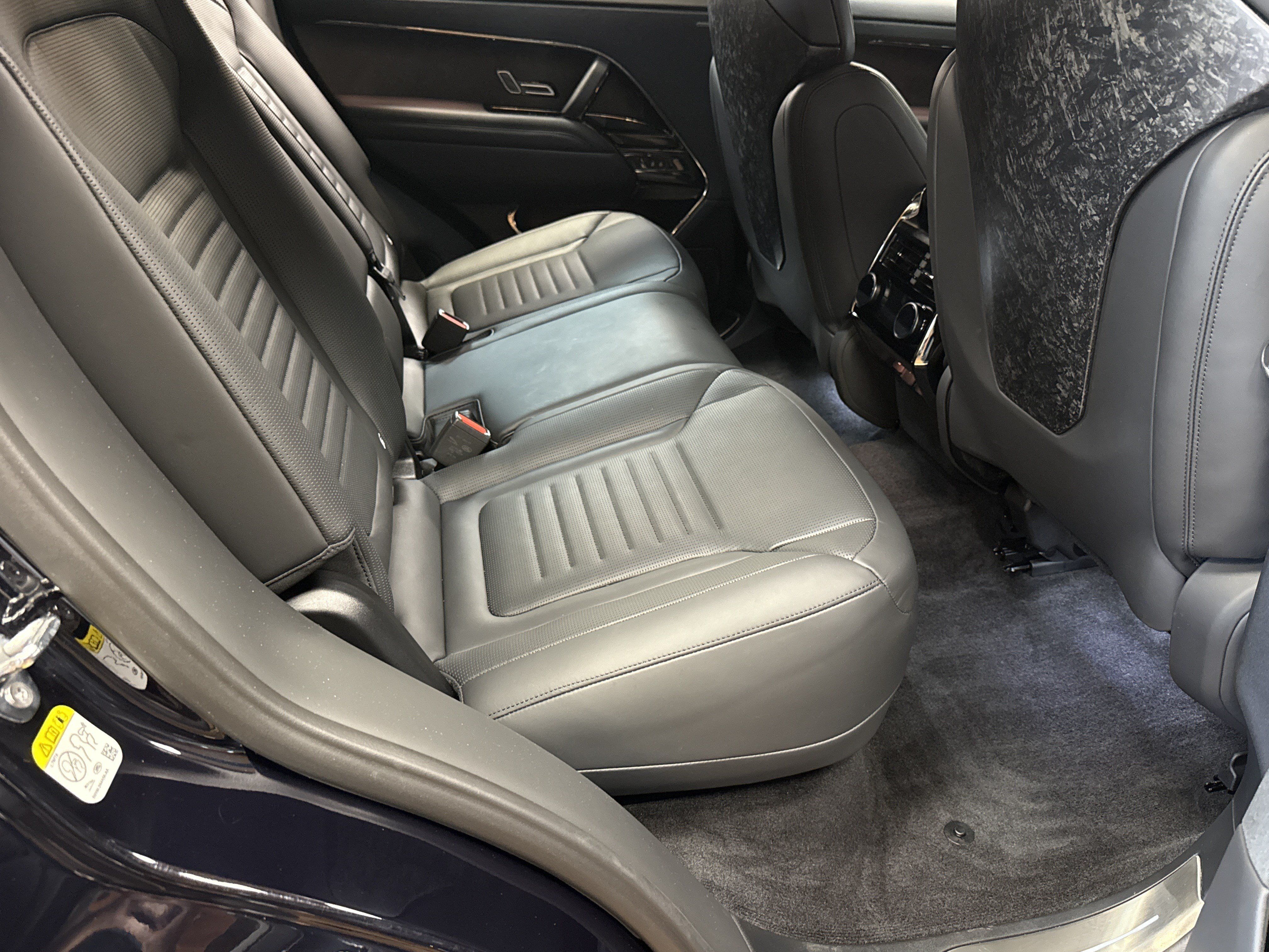 Used 2025 Land Rover Range Rover Sport SV Edition Two AWD/4WD image 15