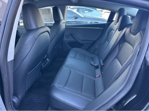 Used 2024 Tesla Model 3 Standard Range image 17