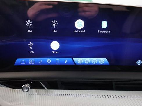 New 2026 Cadillac Optiq Luxury 1 image 21