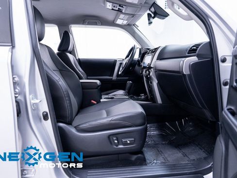 Used 2021 Toyota 4Runner SR5 Premium image 47