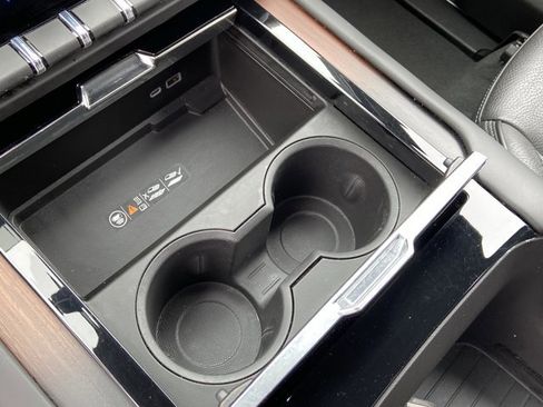 Used 2025 GMC Yukon Denali image 41