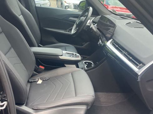 Used 2023 BMW X1 xDrive28i w/ Premium Package AWD/4WD image 18