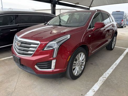 Used 2019 Cadillac XT5 Premium Luxury image 1