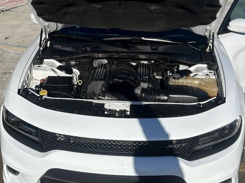 Used 2018 Dodge Charger SRT w/ Technology Group image 36