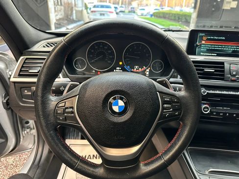 Used 2017 BMW 330i Sedan image 12
