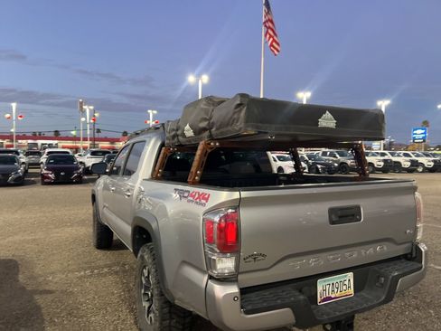 Used 2021 Toyota Tacoma TRD Off-Road w/ Technology Package image 24