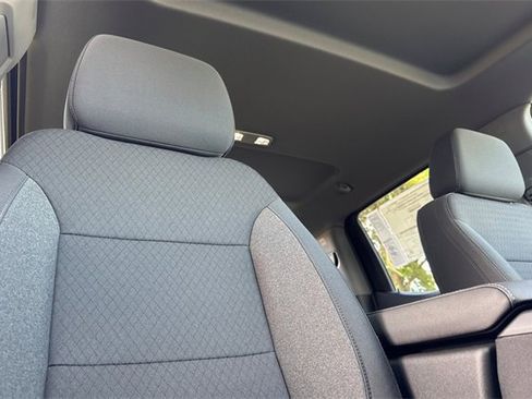 New 2026 GMC Sierra 1500 Elevation image 18