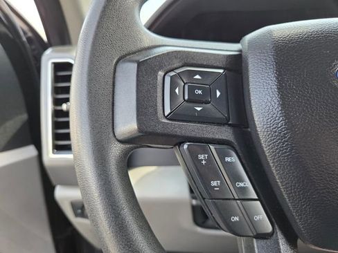 Used 2020 Ford F250 XLT w/ FX4 Off-Road Package image 24