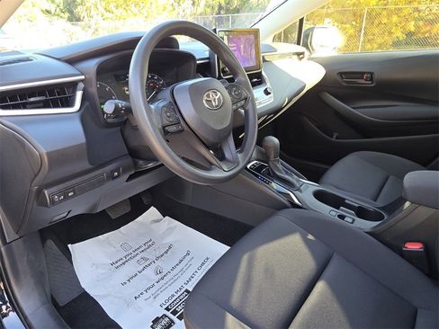 Certified 2024 Toyota Corolla LE image 25