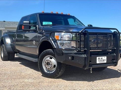 Used 2016 Ford F350 XLT w/ XLT Value Package AWD/4WD image 3