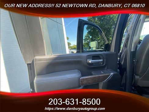 Used 2021 GMC Sierra 2500 Denali w/ Denali Ultimate Package AWD/4WD image 22
