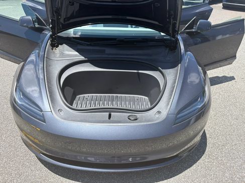 Used 2026 Tesla Model 3 RWD image 36