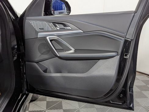 Used 2025 BMW X1 M35i w/ Premium Package image 30