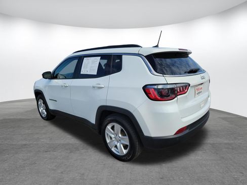 Used 2022 Jeep Compass Latitude w/ Convenience Group FWD image 7