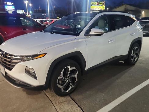 Used 2022 Hyundai Tucson Limited image 17