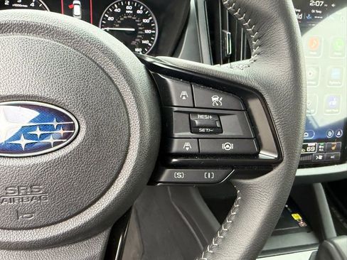 Used 2025 Subaru Forester Premium AWD/4WD image 27
