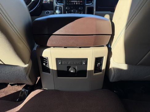 Used 2015 RAM 1500 Laramie w/ Convenience Group image 36